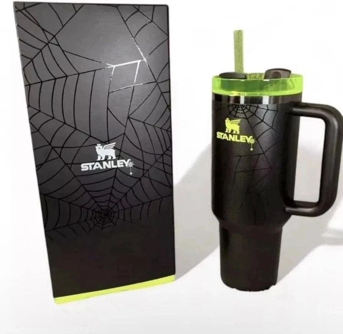 STANLEY Quencher H2.0 Halloween Web Glow | 40oz | Limited Edition Tumbler