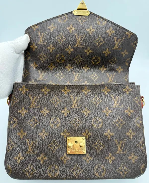 Louis Vuitton Metis Monogram Handbag - Hamxi