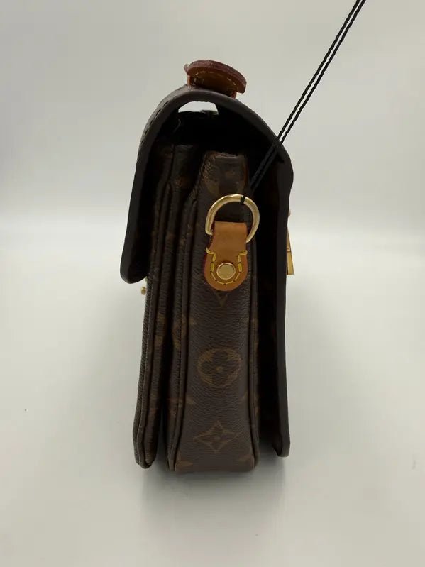 Louis Vuitton Metis Monogram Handbag - Hamxi